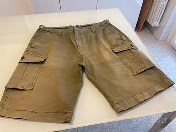 Pantaloncino uomo color verde militare in cotone