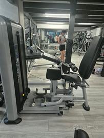   attrezzature per palestra  Leg pres e abductor/ 