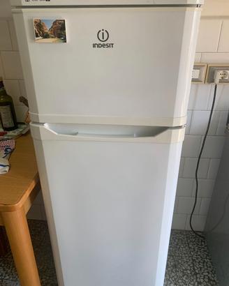 frigorifero indesit