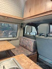 Camper Transporter T4 con bagno!