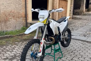 husqvarna TE 250 2021