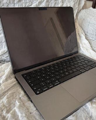 MacBook Pro 14” (2021) – Apple M1 Pro – 512gb