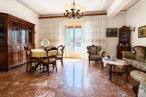3 LOCALI A REGGIO DI CALABRIA