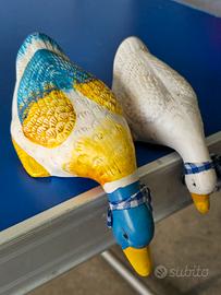 Coppia di Anatre Decorative in Ceramica