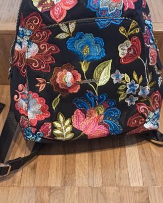 Zaino Desigual nero con ricami