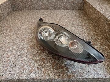 Faro ford fiesta 2012 benzina/gpl