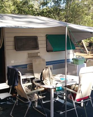 Caravan Hobby De Luxe