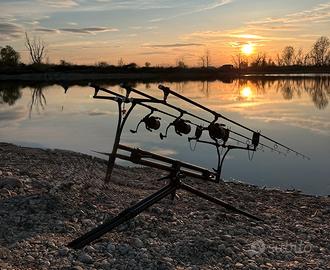 CarpFishing attrezzatura completa.