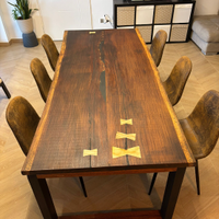 Tavoli e arredamenti vari