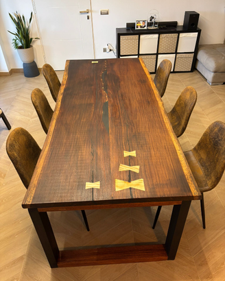 Tavoli e arredamenti vari