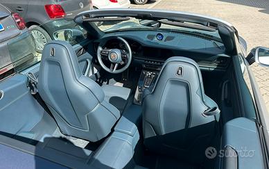 Porsche Carrera 4 GTS Cabrio