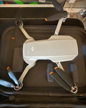 Dji mini SE combo