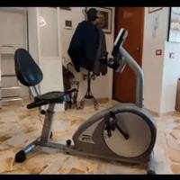 Cyclette da camera modello recliner 