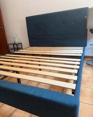 Letto matrimoniale turchese senza materasso