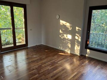 Appartamento di 170 m² con 3 locali a Milano