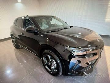 ALFA ROMEO Junior 1.2 ibrida Q4 Sport Speciale 1