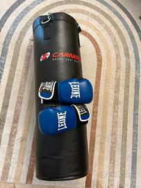 Sacco da box Carnielli con guantoni Leone