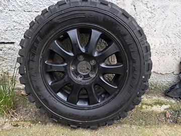 pneumatici  tacchettati