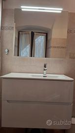 Mobile bagno sospeso