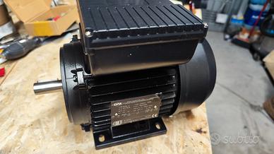 Motore asincrono monofase 220 volt Hp 1.5