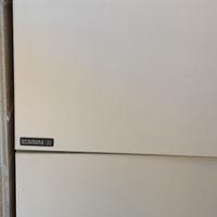 Colonna frigo con frigo e freezer