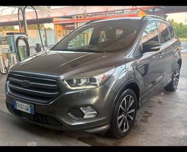 Ford Kuga|| 2017 2.0 tdci ST-Line s