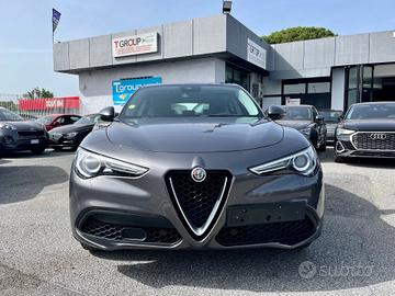 Alfa Romeo Stelvio 2.2 Turbodiesel 150 CV AT8 RWD 