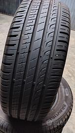 Gomme 215/60/16