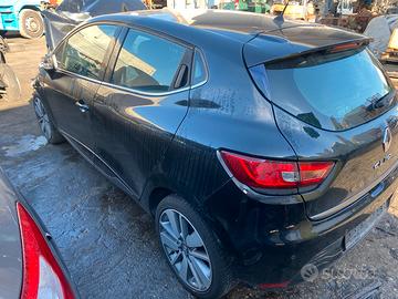 Ricambi renault clio