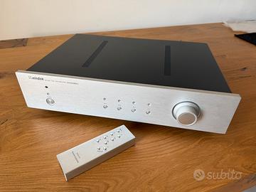 PREAMPLIFICATORE VALVOLARE XINDAK XA3200MKII