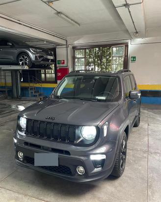 Jeep Renegade Night Eagle 1.0 modello BlackPack