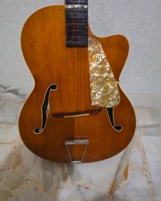 chitarra archtop