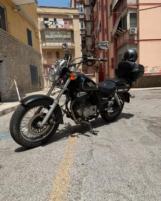 Suzuki Marauder 250