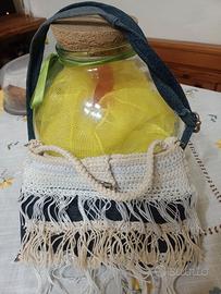FATTO A MANO. Borsetta jeans ed uncinetto con fran