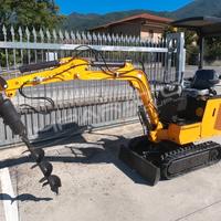 RINOCHEROS XN11 Mini Escavatore
