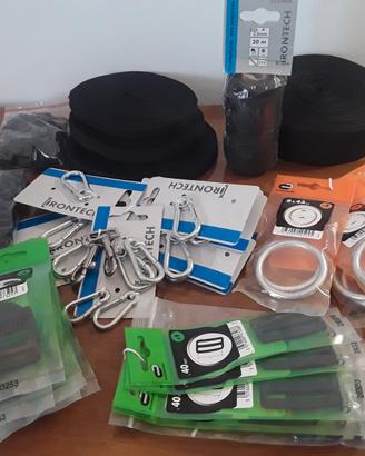 Prodotti merceria in blocco. Nuovi