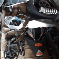 Ricambi Ktm 690 supermoto cod. mot. KTM750