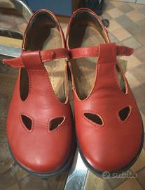 Scarpe rosse El Naturalista