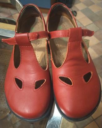 Scarpe rosse El Naturalista