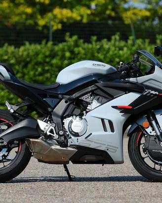 Cf Moto 675SR R - NUOVA - PRONTA CONSEGNA