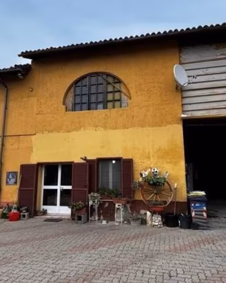 Immobile in asta di 409 m² con più di 5 locali a P