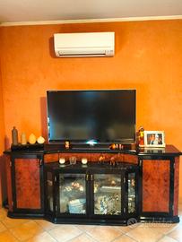 credenza laccata nero lucido e radica di noce 