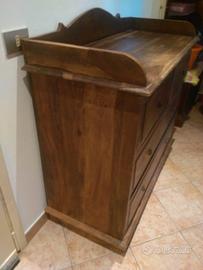 Cassettone stile etnico