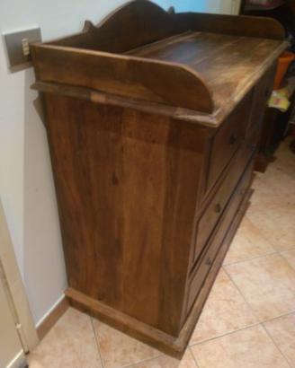 Cassettone stile etnico