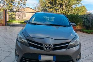 Toyota Verso 1.6 D con navigatore 7 posti