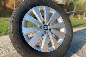 SEAT - cerchi originali 16” + GOMME INVERNALI TOYO