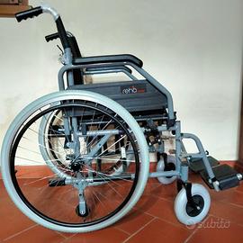 Carrozzina autospinta per disabili