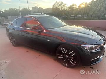 BMW 318 LUXURY