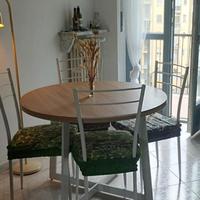 Tavolo nuovo mai usato ancora in scatola