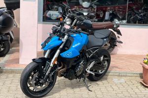 suzuki gsx 8s